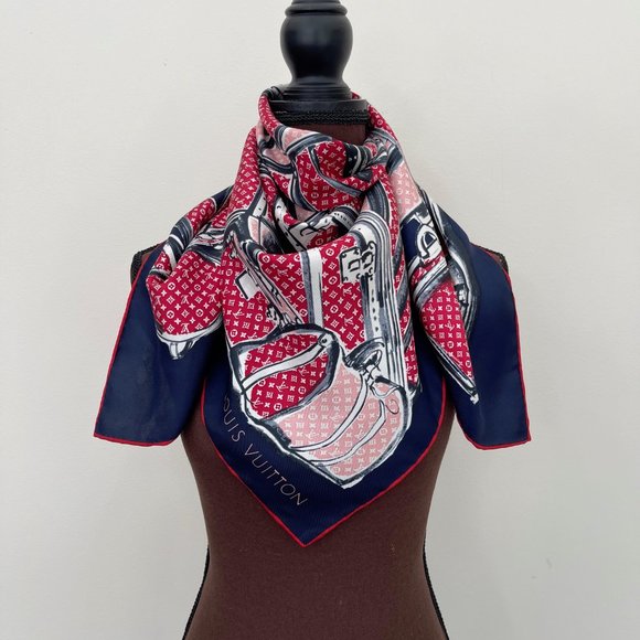 New Louis Vuitton Scarf Trunks & Luggage Monogram Blue Red Silk Wrap - Picture 12 of 16